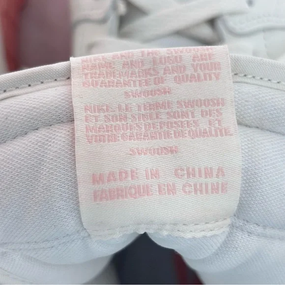 NIKE AIR JORDAN 1 Brooklyn White & Pink Sneaker Boot--NEW--12 - Picture 13 of 14